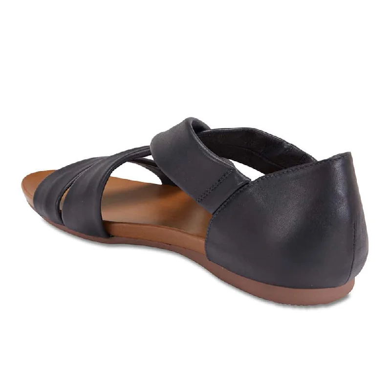 Abel Sandal in Black Leather