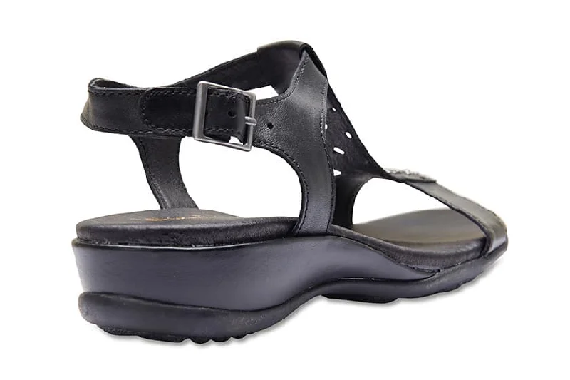 Cairo Sandal in Black Leather