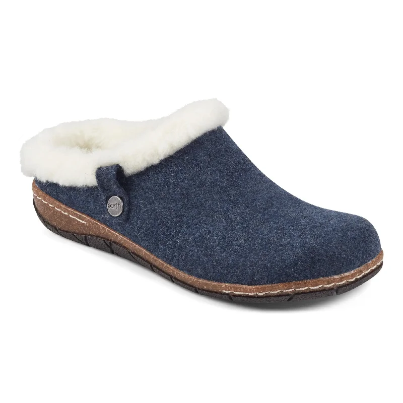 Elena Cold Weather Round Toe Casual Slip-on Clogs