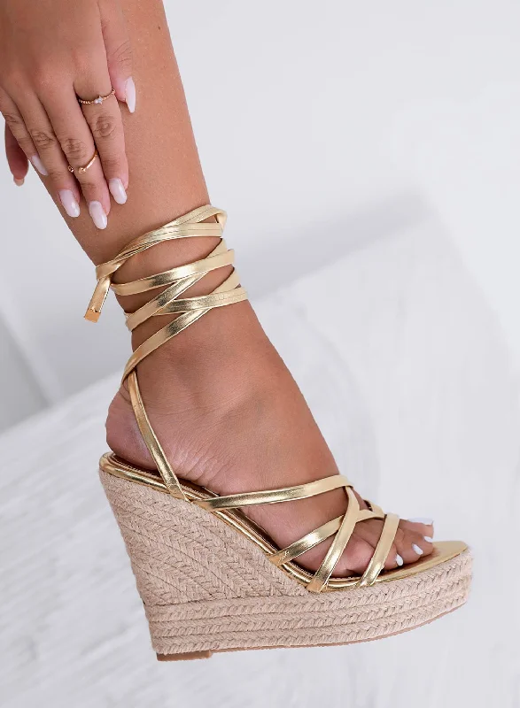 HAZEL - Sandali espadrilles Alexoo oro metallizzati con lacci