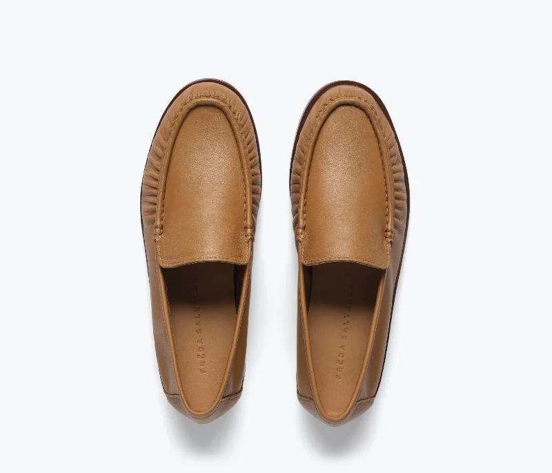 LEIGHTON SOFT LEATHER LOAFER