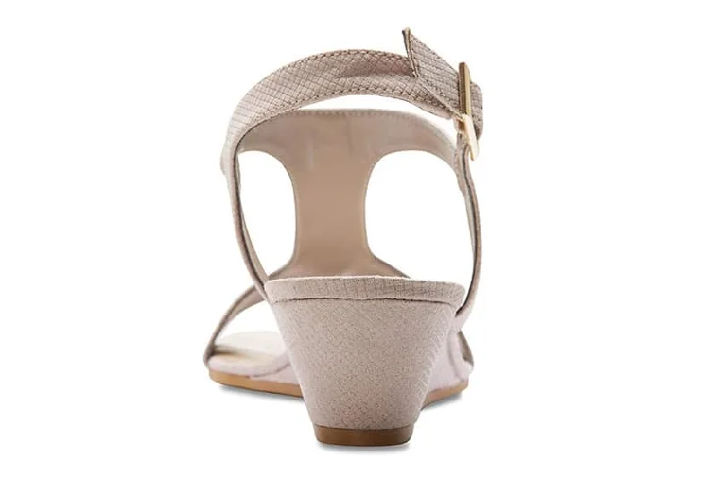 Nolan Heel in Neutral Fabric