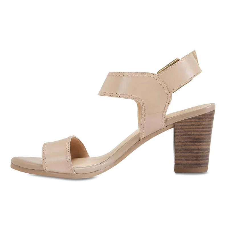 Opal Heel in Neutral Leather