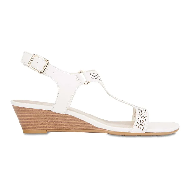 Quota Heel in White Leather